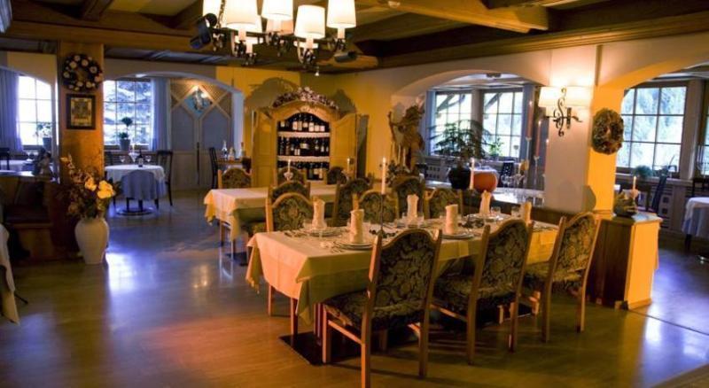 Hotel Dolomiti ลาวิลลา ภายนอก รูปภาพ