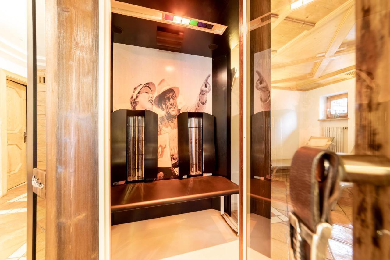 Hotel Dolomiti ลาวิลลา ภายนอก รูปภาพ